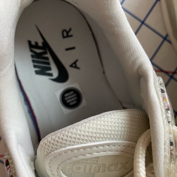 LAST PRICE DROP!! NIKE Wmns Air Max 98 LX 'Recycled Material Sz 9 ♻️🥳 - Picture 7 of 15